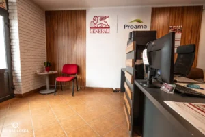 Zdjęcie biura pośrednictwa ubezpieczeniowego 4